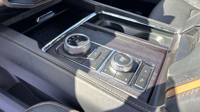 2023 Ford Expedition MAX Platinum