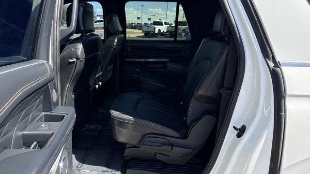 2024 Ford Expedition MAX Platinum