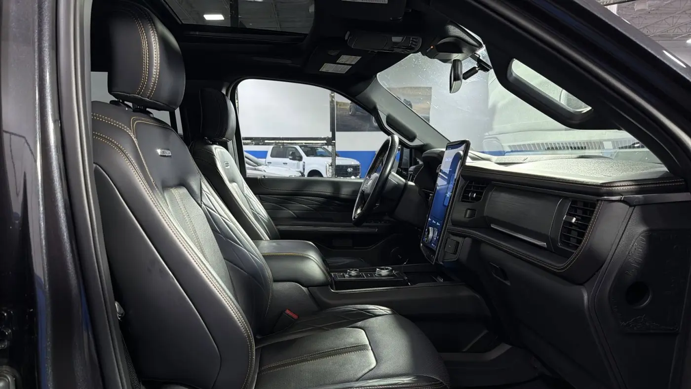 2024 Ford Expedition MAX Platinum