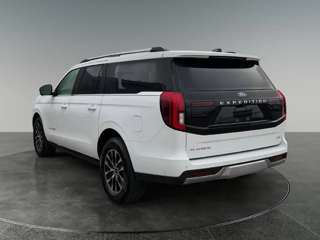 2025 Ford Expedition - $69,732