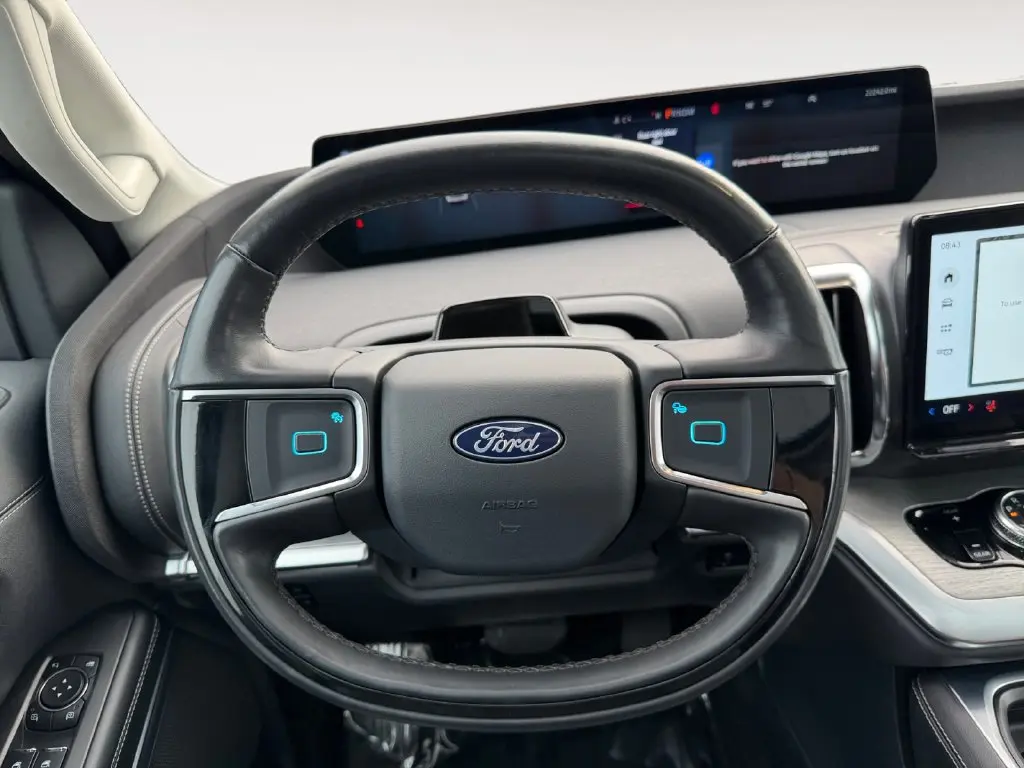 2025 Ford Expedition - $69,732