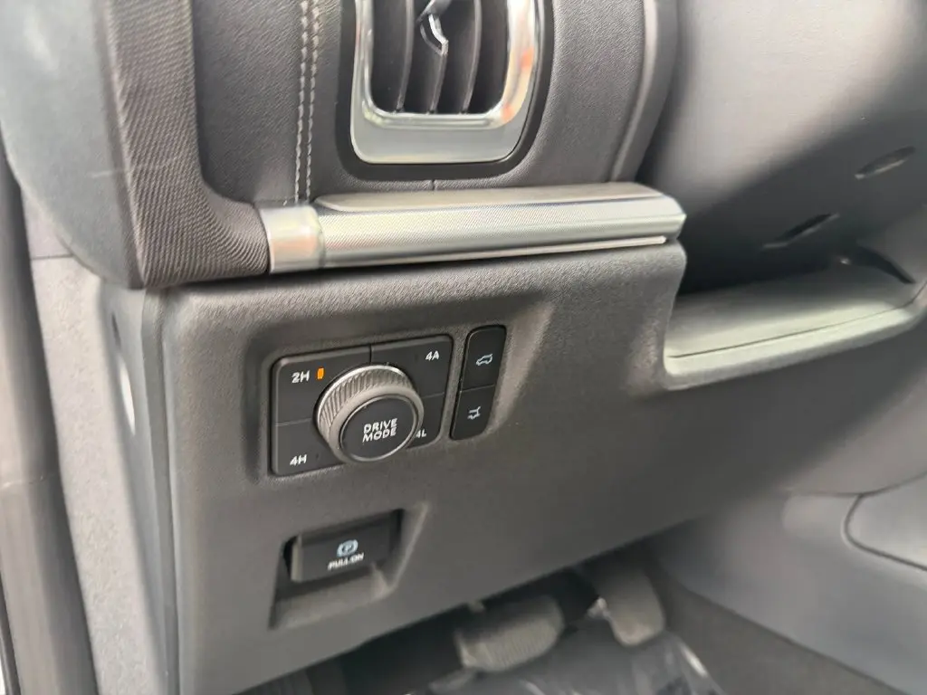 2025 Ford Expedition - $69,732