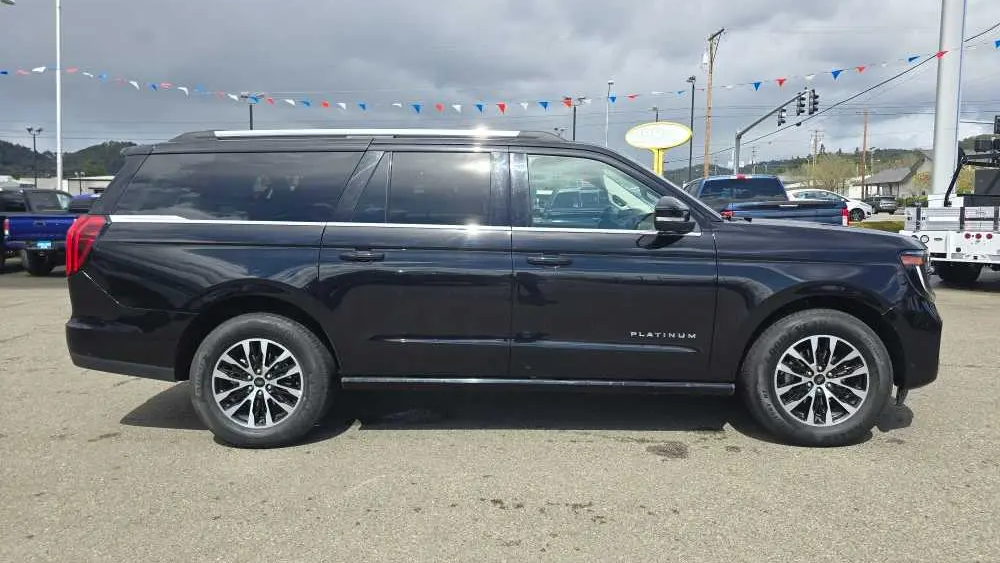 2025 Ford Expedition MAX Platinum