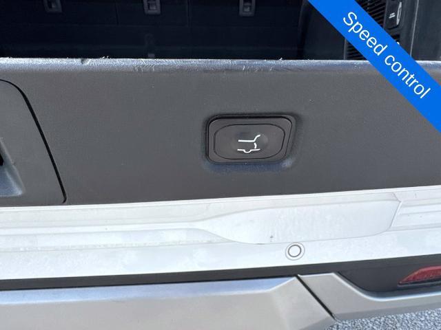 2025 Ford Expedition - $69,990