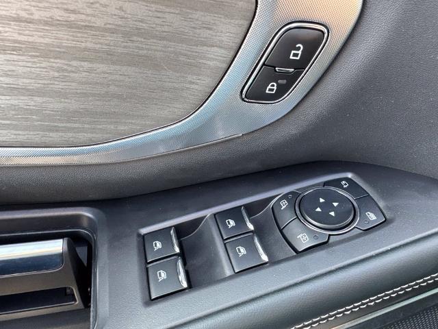 2025 Ford Expedition - $69,990