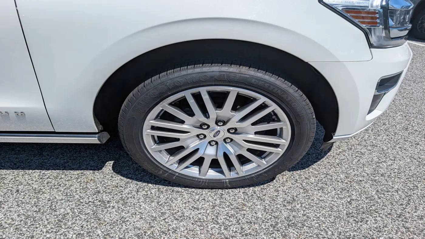 2023 Ford Expedition MAX Platinum