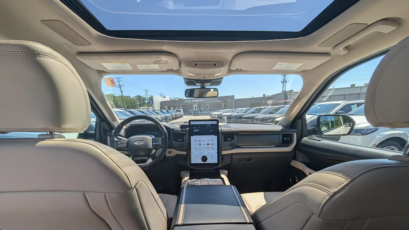 2023 Ford Expedition MAX Platinum
