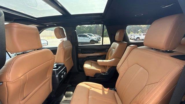 2023 Ford Expedition MAX Platinum