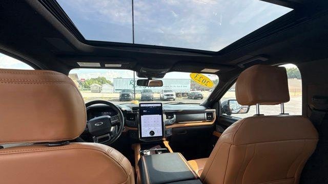 2023 Ford Expedition MAX Platinum