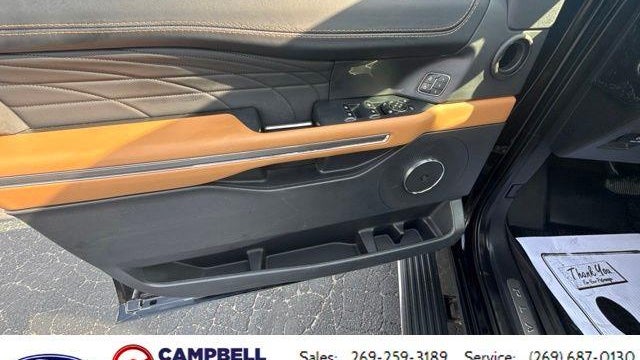 2023 Ford Expedition MAX Platinum