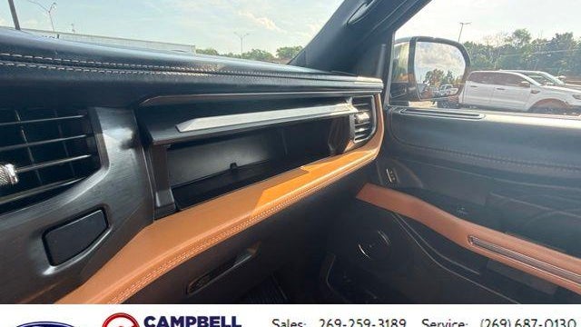 2023 Ford Expedition MAX Platinum