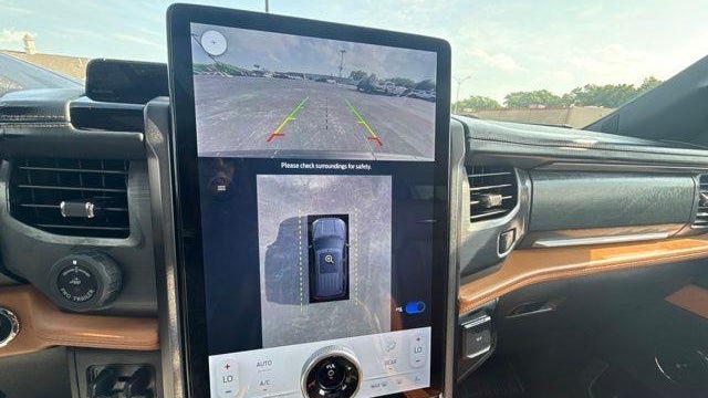 2023 Ford Expedition MAX Platinum
