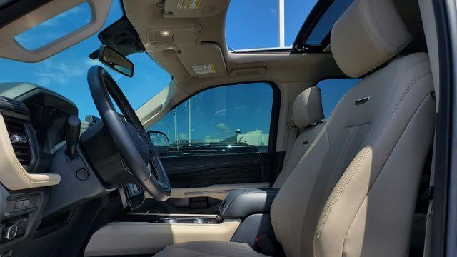 2024 Ford Expedition MAX Platinum