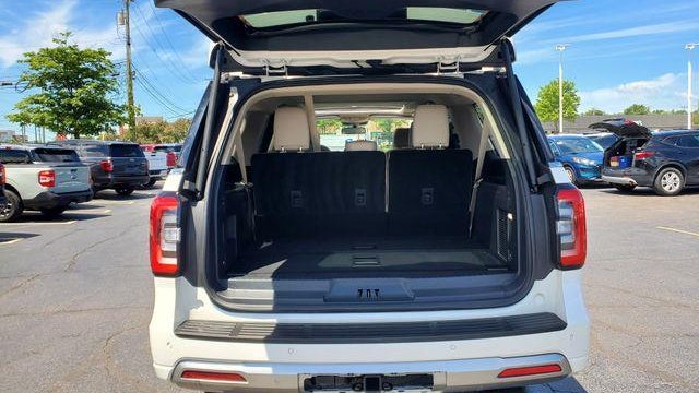 2024 Ford Expedition MAX Platinum