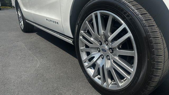 2024 Ford Expedition MAX Platinum