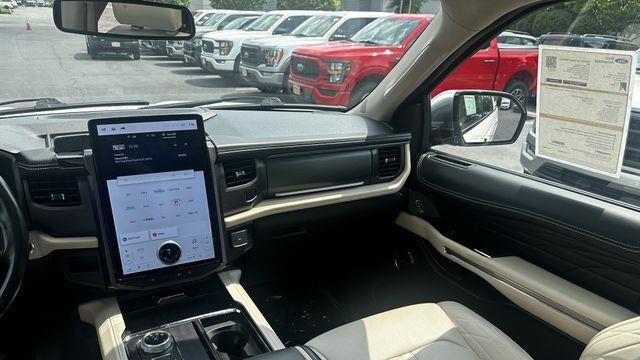 2024 Ford Expedition MAX Platinum