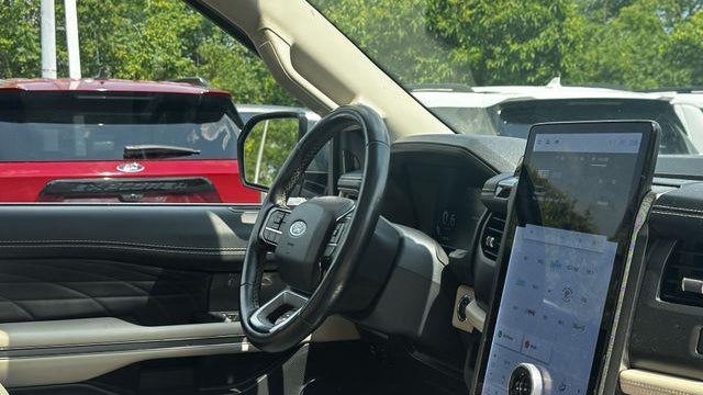 2024 Ford Expedition MAX Platinum