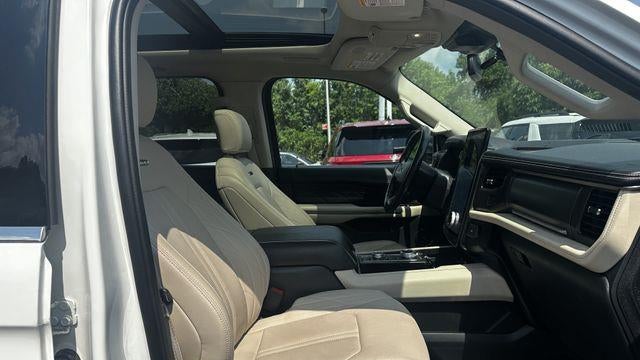 2024 Ford Expedition MAX Platinum