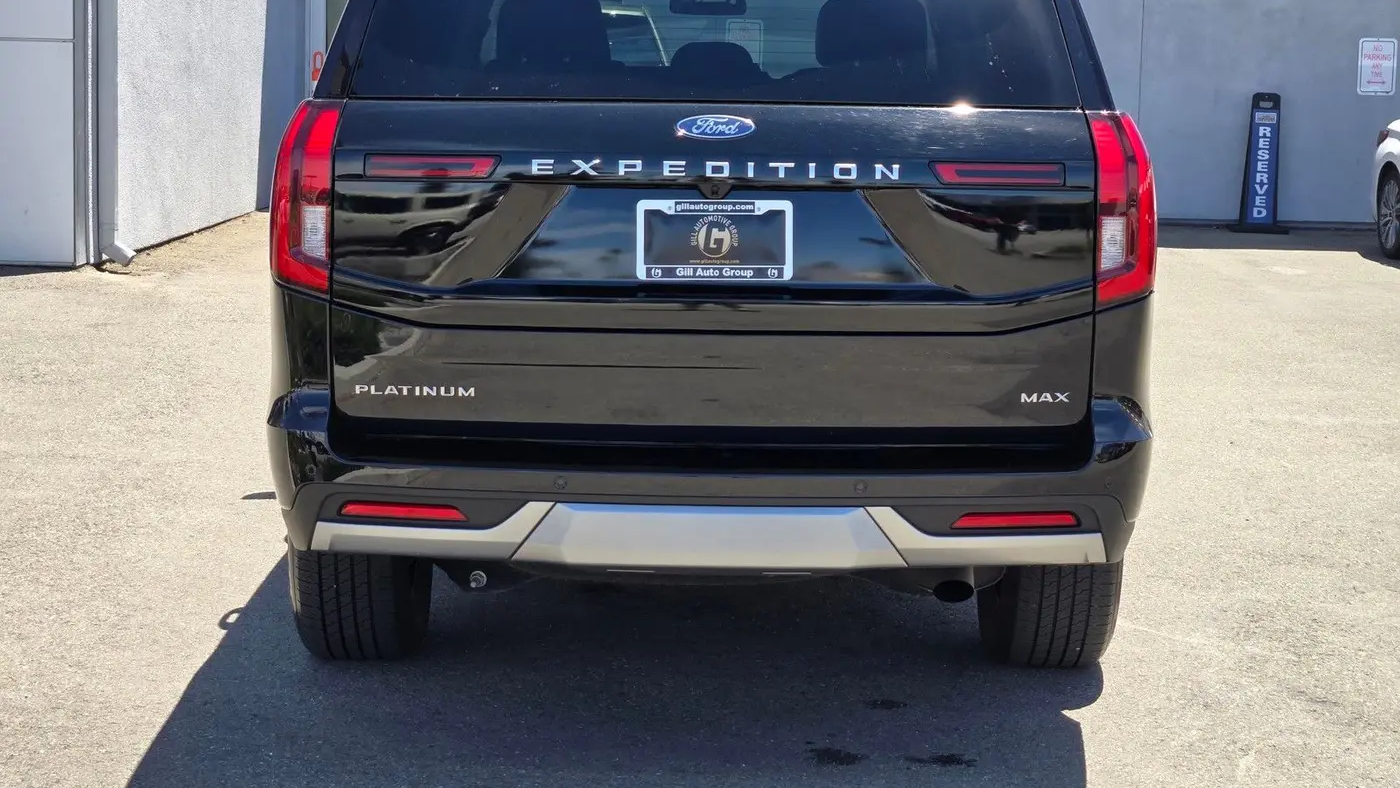 2025 Ford Expedition MAX Platinum