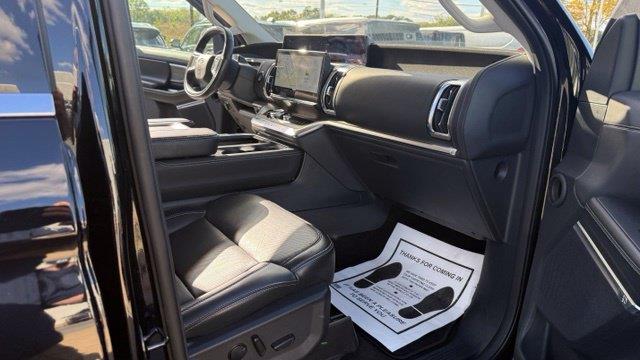 2025 Ford Expedition - $72,900