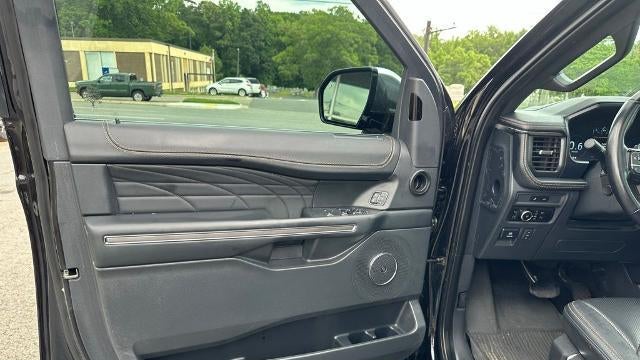 2023 Ford Expedition MAX Platinum