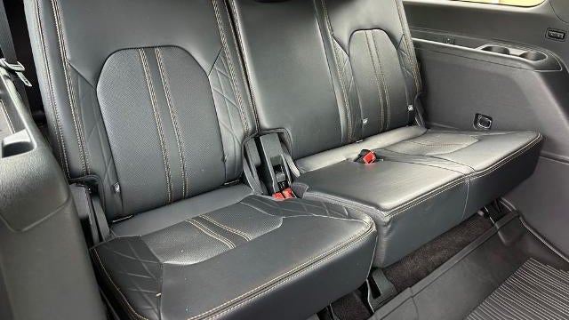 2023 Ford Expedition MAX Platinum