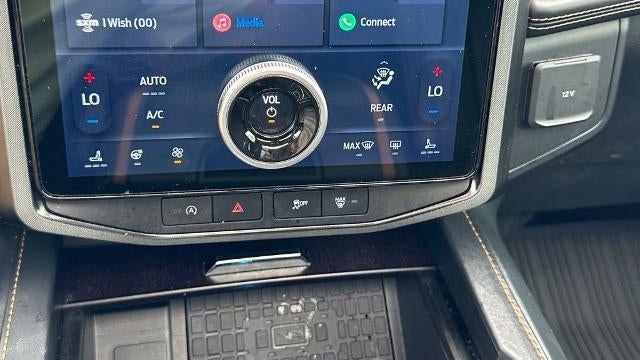 2023 Ford Expedition MAX Platinum