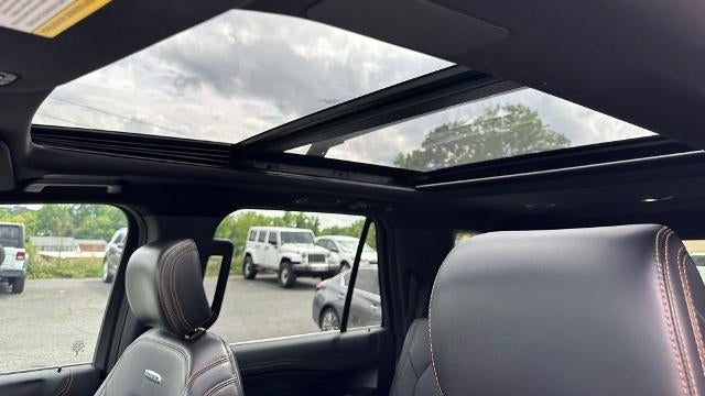 2023 Ford Expedition MAX Platinum