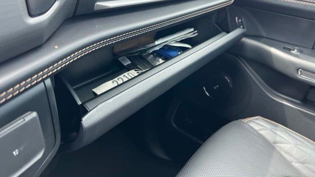 2023 Ford Expedition MAX Platinum