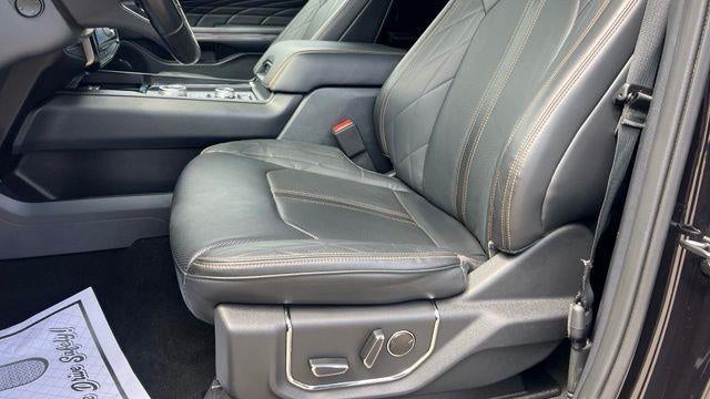 2023 Ford Expedition MAX Platinum