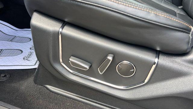 2023 Ford Expedition MAX Platinum