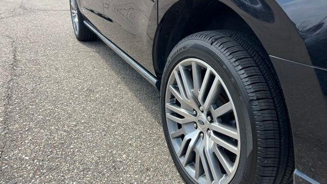 2023 Ford Expedition MAX Platinum