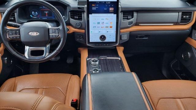 2023 Ford Expedition MAX Platinum