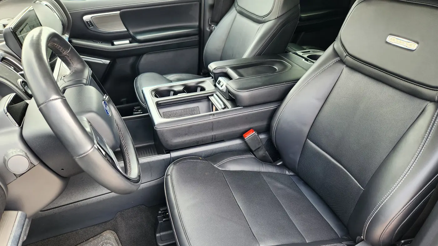 2025 Ford Expedition MAX Platinum