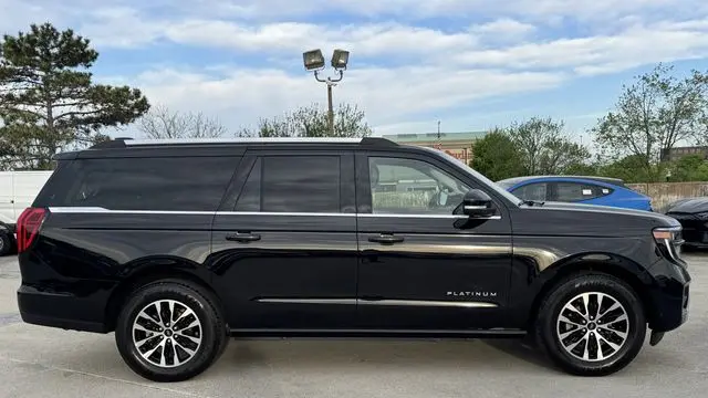 2025 Ford Expedition MAX Platinum