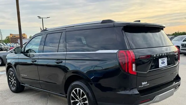 2025 Ford Expedition MAX Platinum