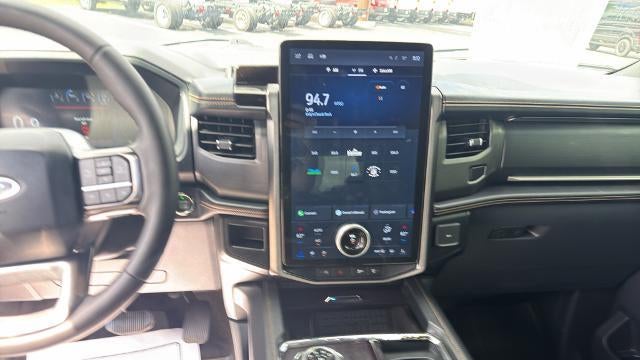 2024 Ford Expedition MAX Platinum