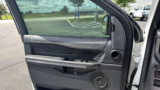 2024 Ford Expedition MAX Platinum