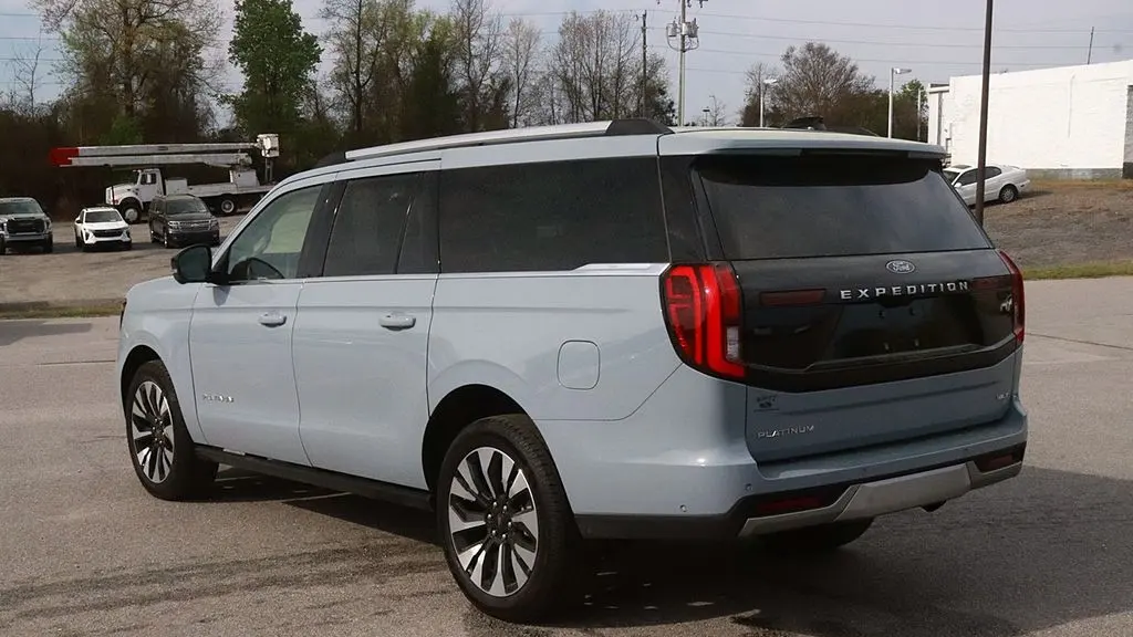 2025 Ford Expedition MAX Platinum