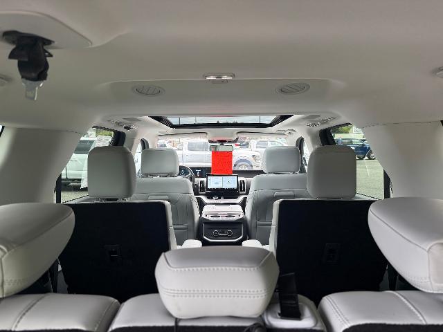 2025 Ford Expedition - $69,995