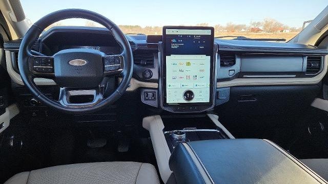 2023 Ford Expedition MAX Platinum