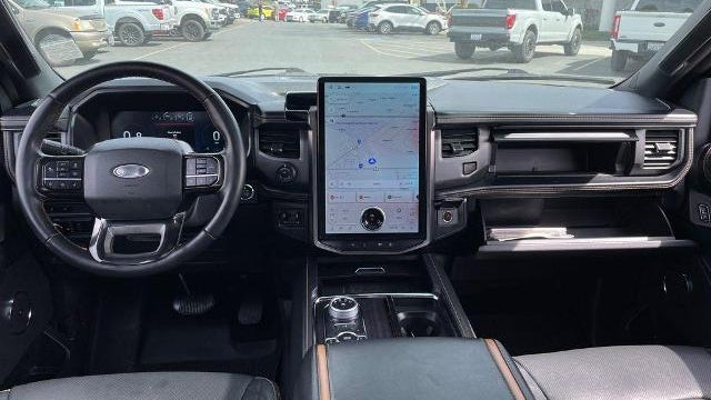 2023 Ford Expedition MAX Platinum