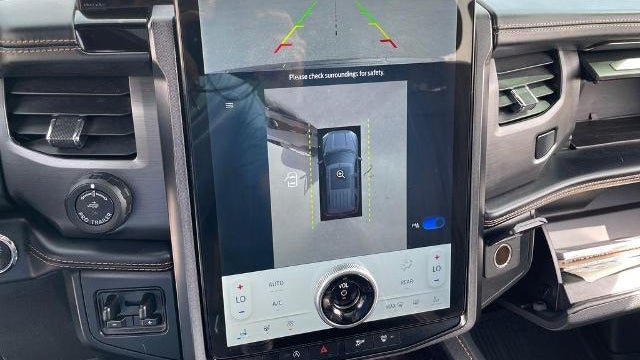 2023 Ford Expedition MAX Platinum