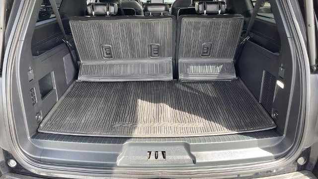 2023 Ford Expedition MAX Platinum