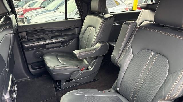 2023 Ford Expedition MAX Platinum