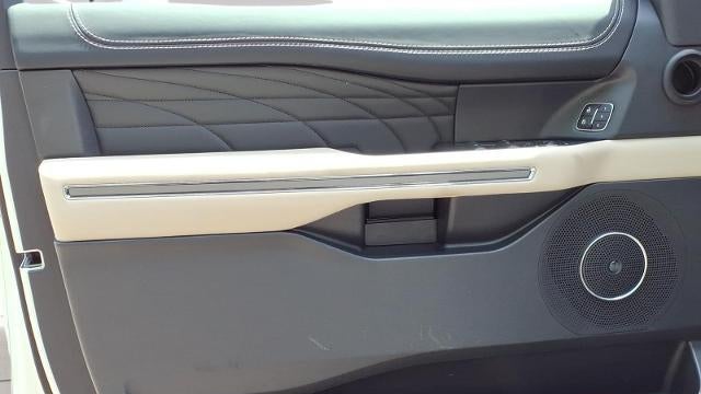2024 Ford Expedition MAX Platinum