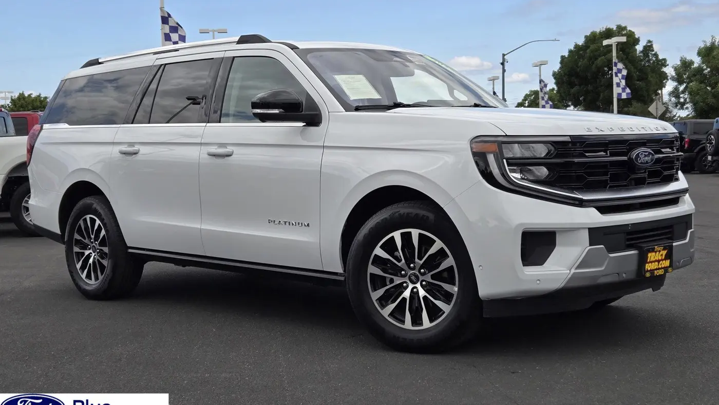 Preowned 2025 Ford Expedition MAX Platinum for Sale