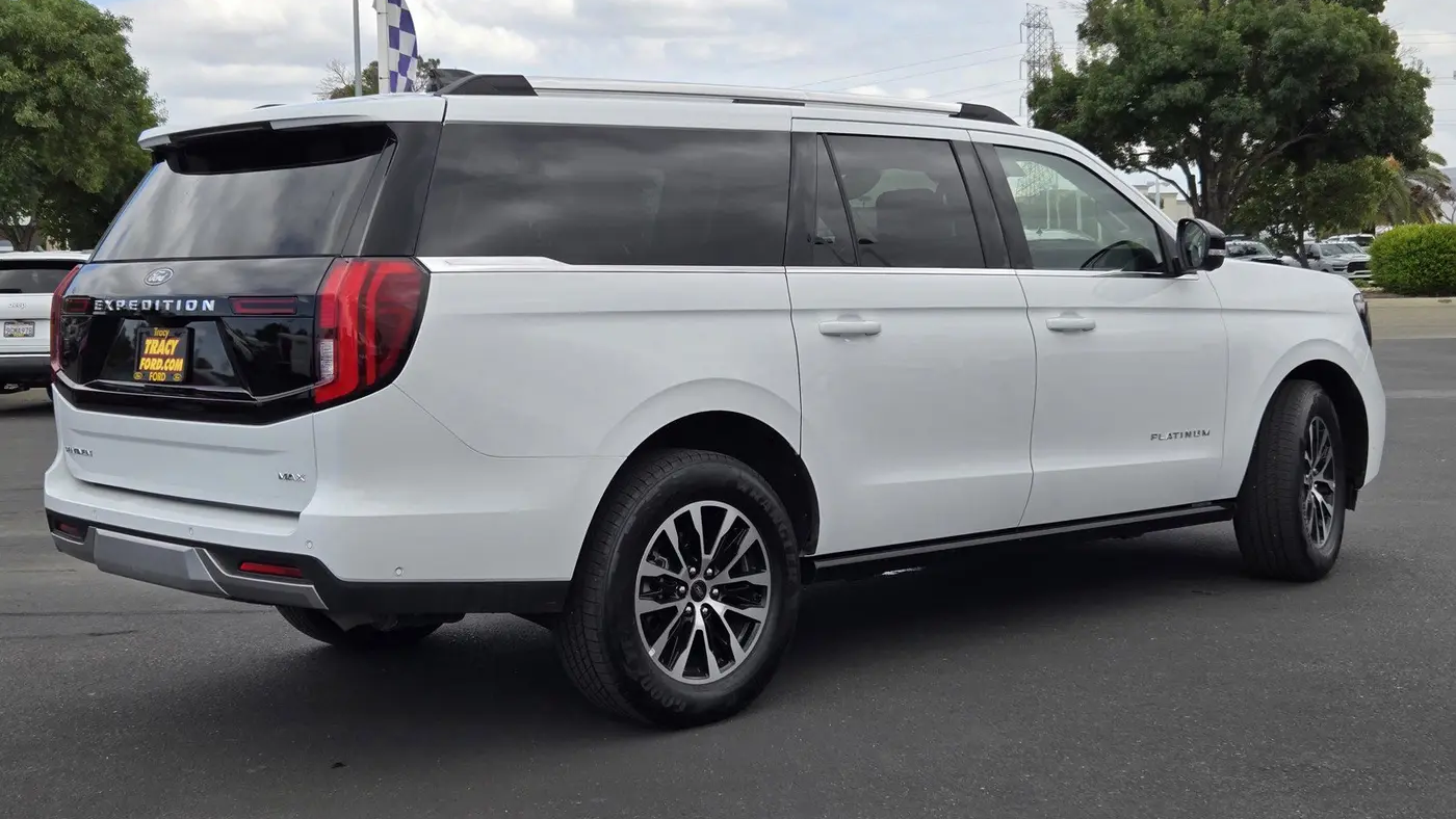 2025 Ford Expedition MAX Platinum