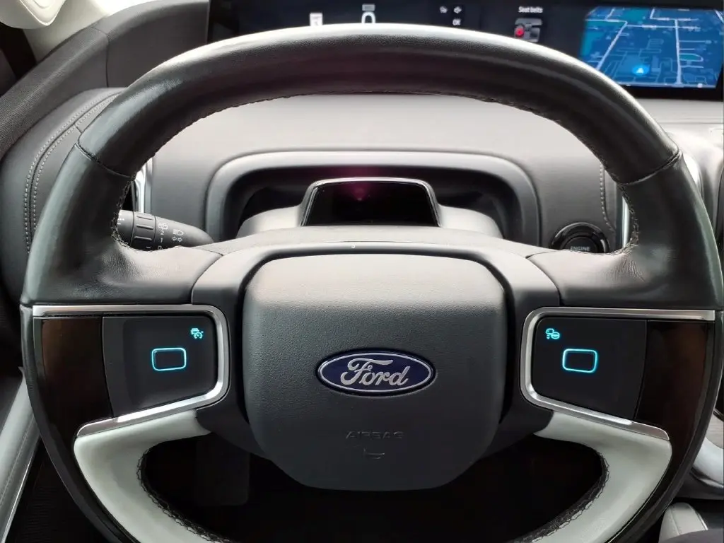 2025 Ford Expedition - $67,995