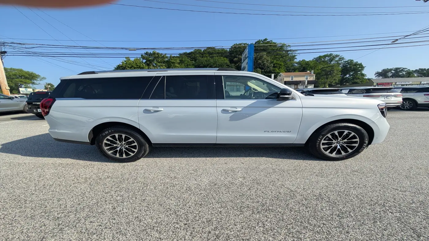 2025 Ford Expedition MAX Platinum